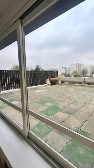 שאנז סור-מרנה T2 Renove Avec Terrasse Proche Paris Et Disneyland מראה חיצוני תמונה